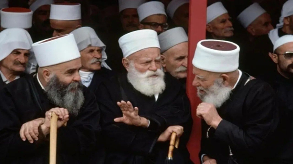 Dürziler Kimdir? Süveyda’dan Ortadoğu’ya Gizemli Bir İnancın Hikayesi