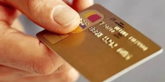 Merkez Bankası Kredi Kartı Faiz Oranlarını Açıkladı! Faiz Artışı Cebinizi Nasıl Etkileyecek?