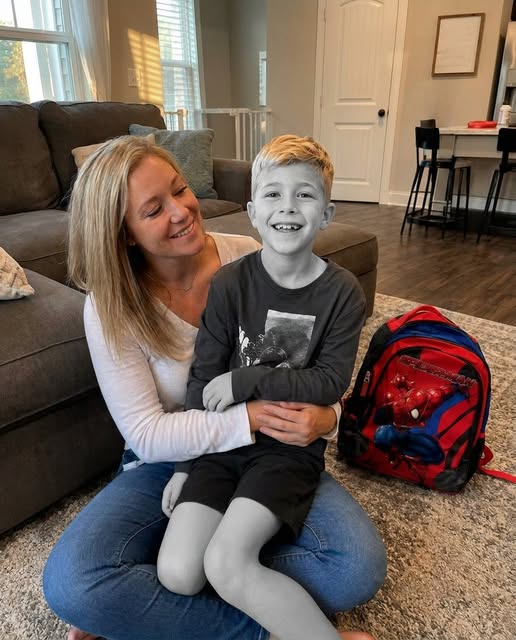A Little Girl Arrived at My Door on Mother’s Day Holding My Son’s Missing Backpack — What She Shared Changed Everything
