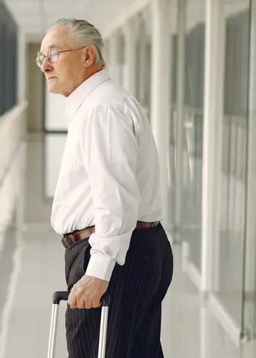 Caring for My Elderly Father at Home Opened My Eyes to Problems I Had Ignored in My Marriage