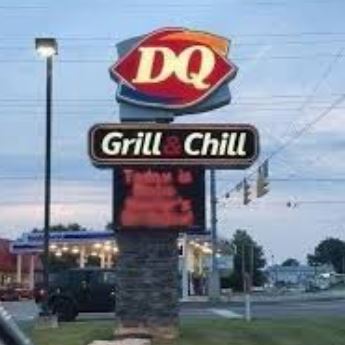 Texas Restaurant Draws Attention After Posting Controversial Staffing Message
