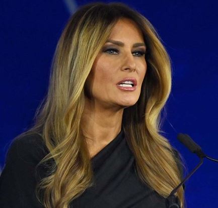 Body Language Expert Discusses Melania Trump’s Solo Appearance and Confident Public Presence