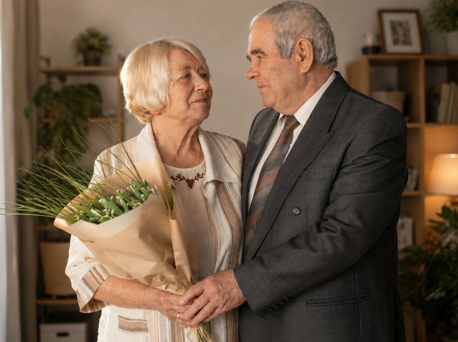 After My Father’s Late-Life Marriage, I Expected an Inheritance Dispute — Instead, One Small Key Revealed a Remarkable Family Story